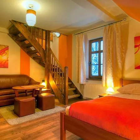 民宿 威拉艾科旅馆 斯克拉斯卡波伦巴